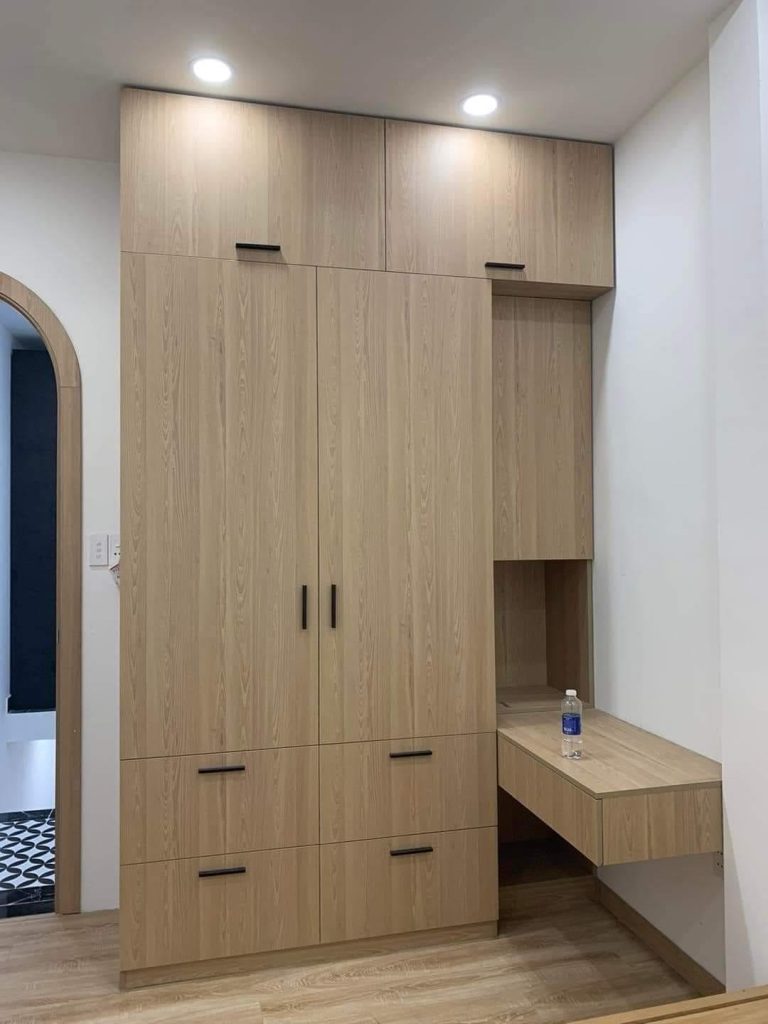 Tủ Quần Áo Công Nghiệp